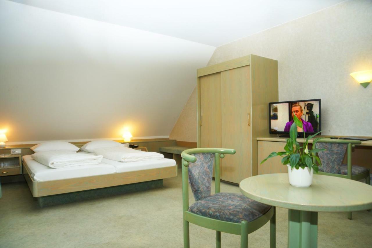 Hotel Krauthof Ludwigsburg Exteriör bild