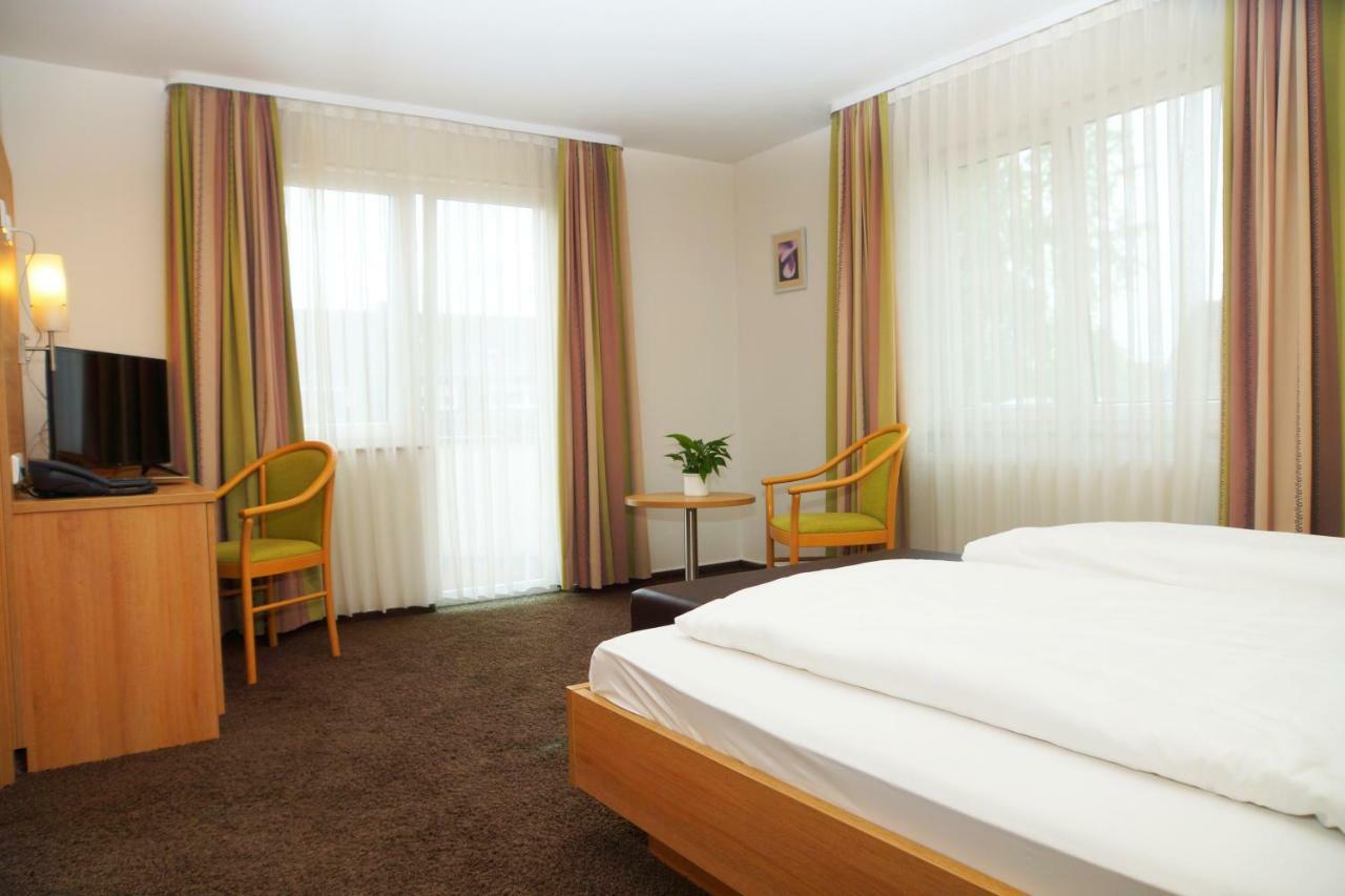 Hotel Krauthof Ludwigsburg Exteriör bild